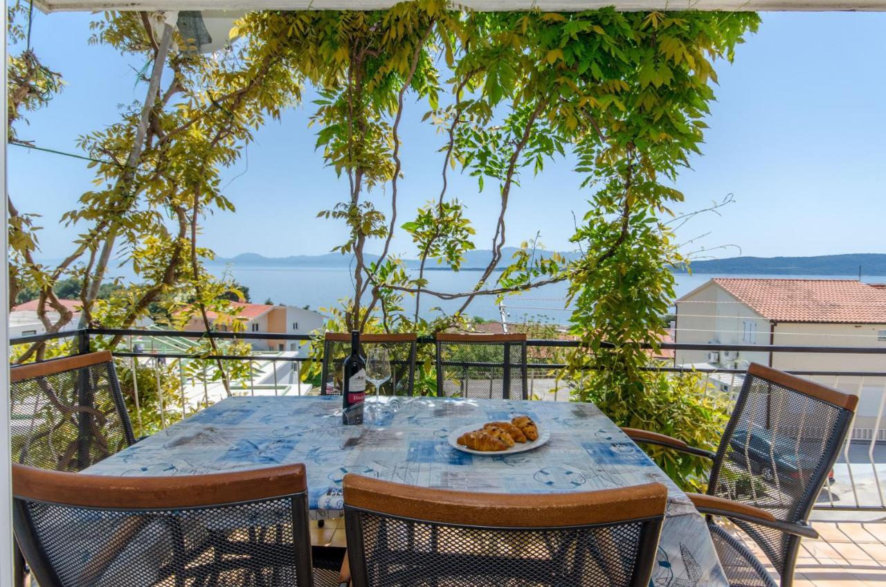 Knezovicapartments Zivogosce Bagian luar foto