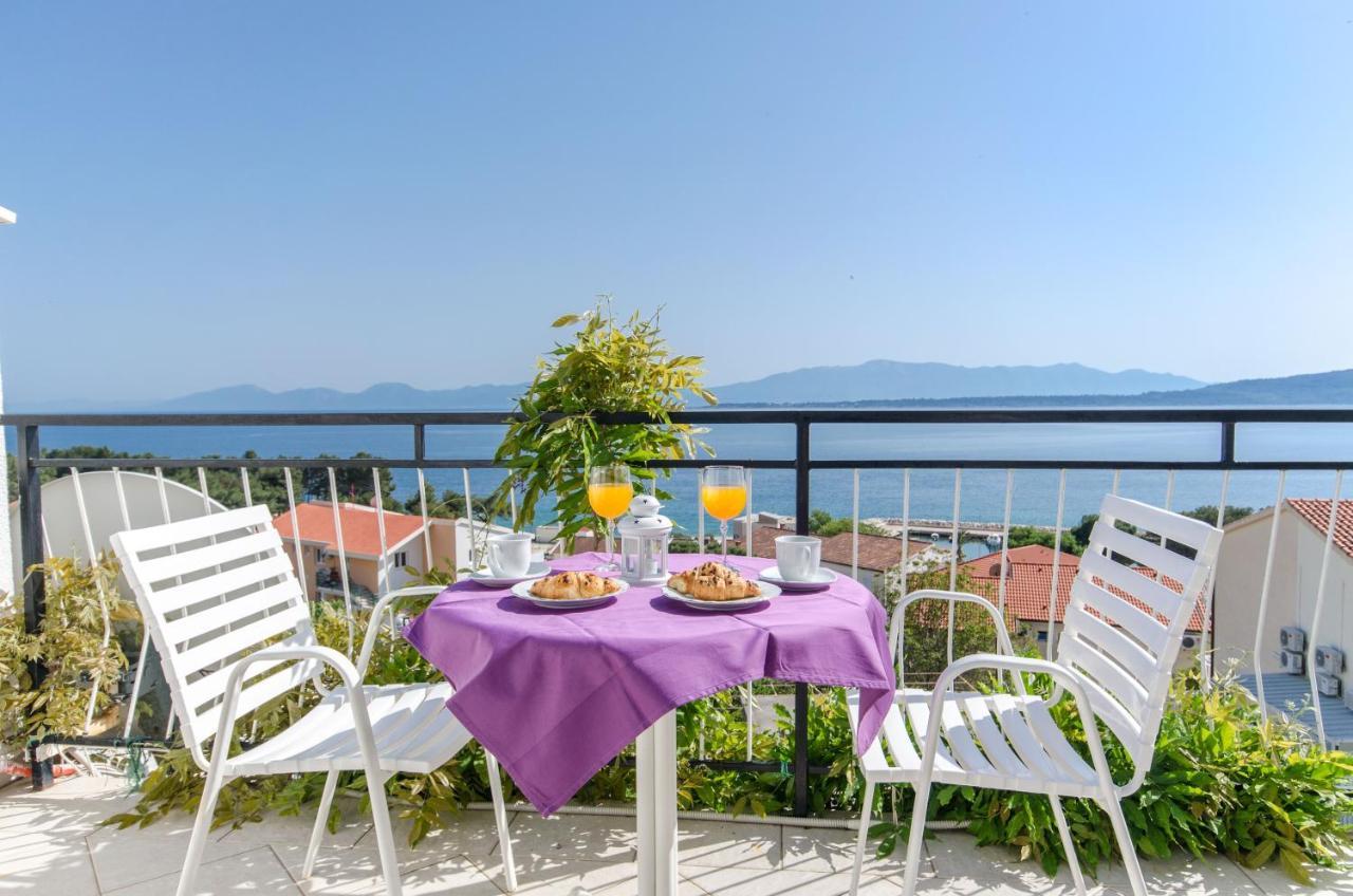 Knezovicapartments Zivogosce Bagian luar foto