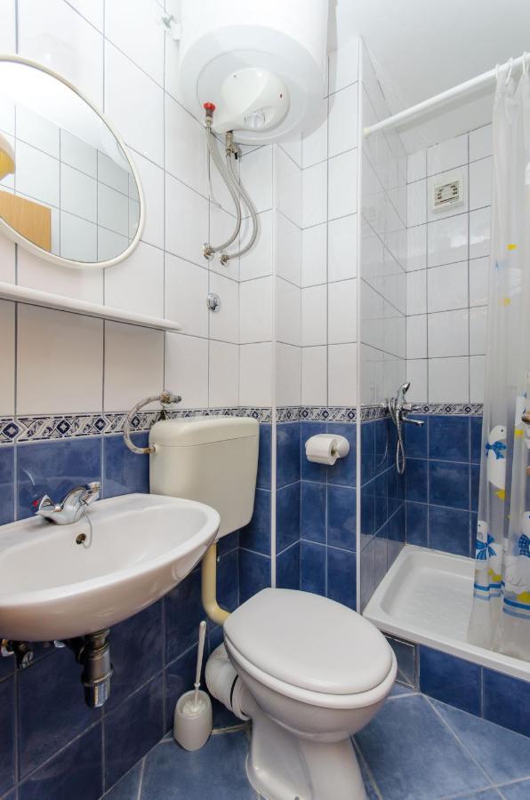 Knezovicapartments Zivogosce Bagian luar foto